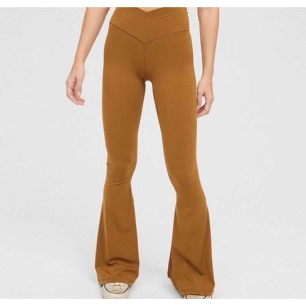 Large Aerie Offline Golden Yellow Real Me High Waisted Crossover Flare Legging